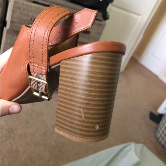 booties - Picture 3 of 3